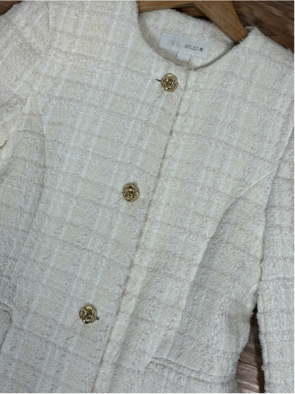 Zara Tweed Bouclé Blazer Jacket Ivory Cream Longline Gold Buttons Size S - Picture 12 of 12